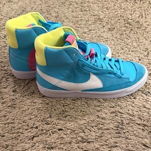 Nike Kids Turquoise and Lime High-Top Sneakers